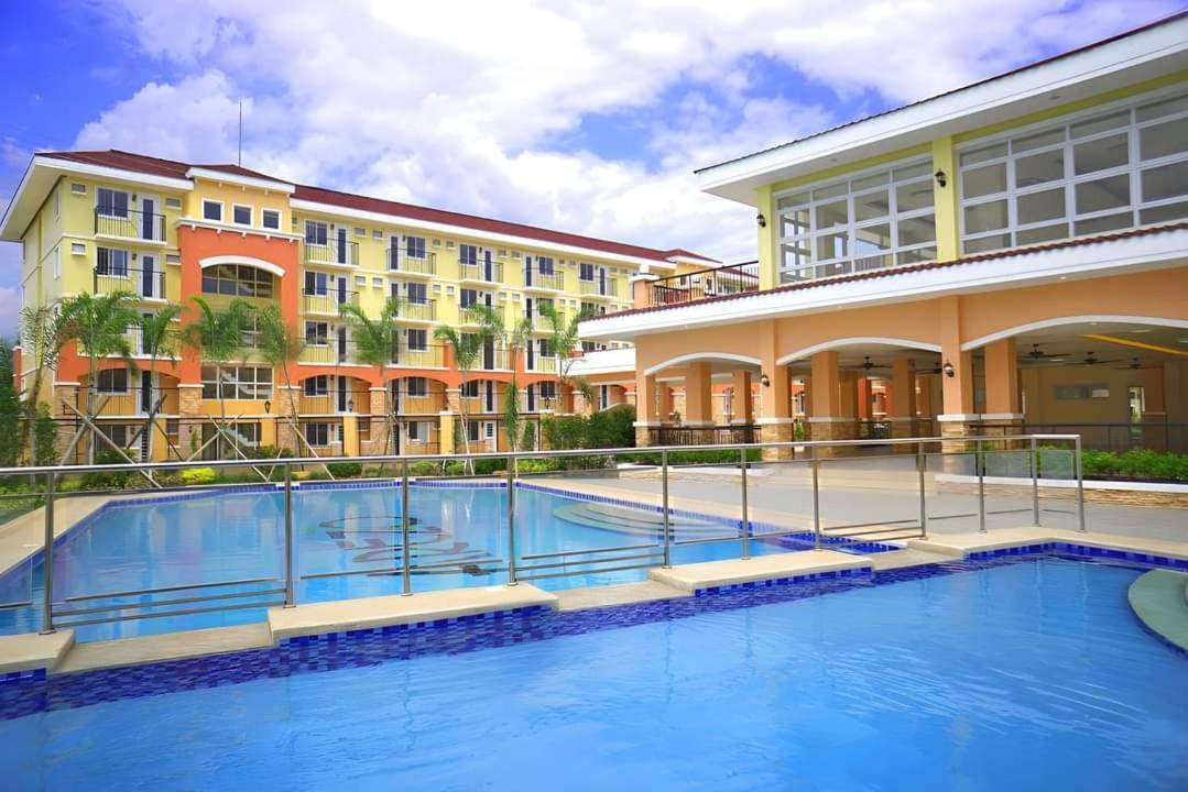 Ar02 1Bedroom Condo Unit With Free Pool, Hbo, Netflix & Wifi Davao City Eksteriør bilde
