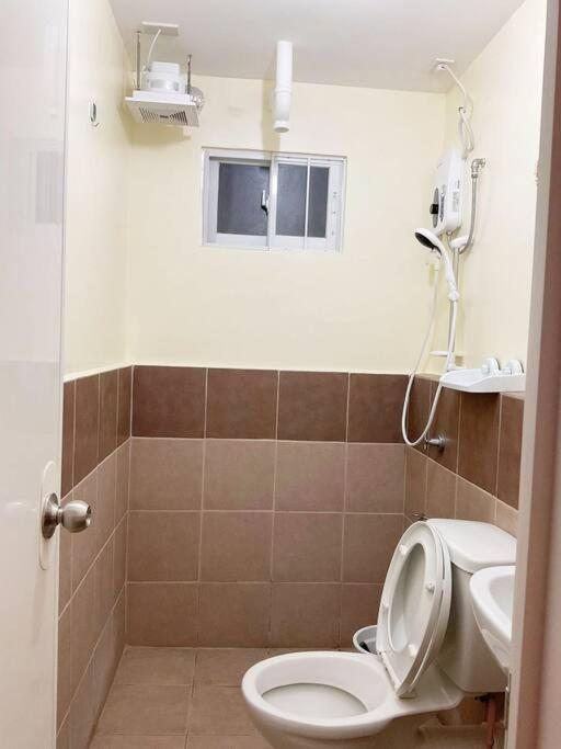 Ar02 1Bedroom Condo Unit With Free Pool, Hbo, Netflix & Wifi Davao City Eksteriør bilde